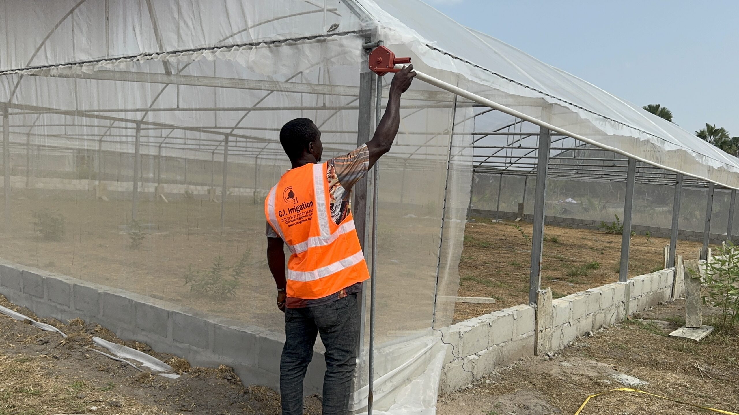 Structure de serre en métal